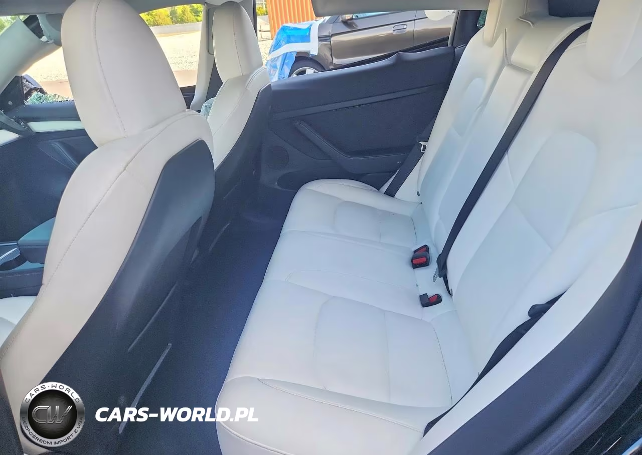 2023 Tesla Model 3 VIN:5YJ3E1EC2PF582671 - 10