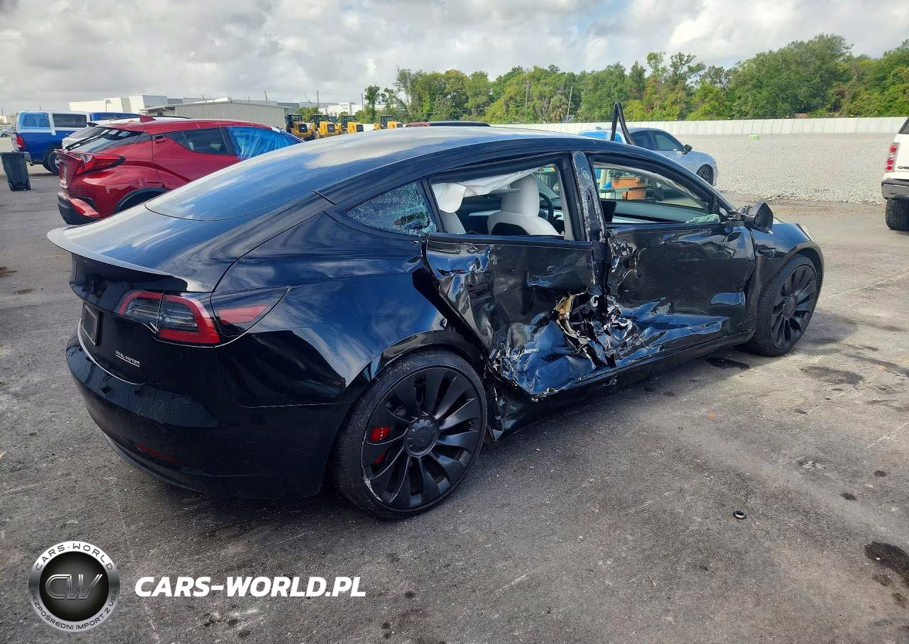 2023 Tesla Model 3 VIN:5YJ3E1EC2PF582671 - 3