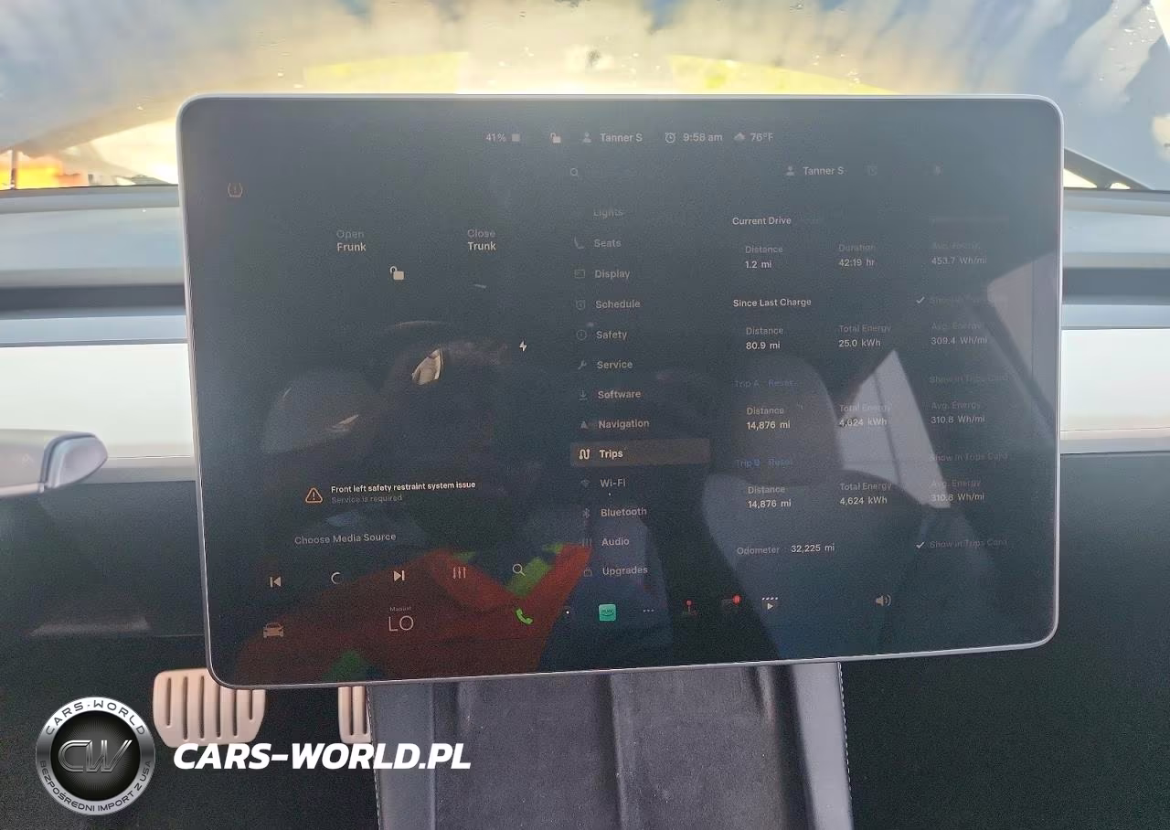 2023 Tesla Model 3 VIN:5YJ3E1EC2PF582671 - 9