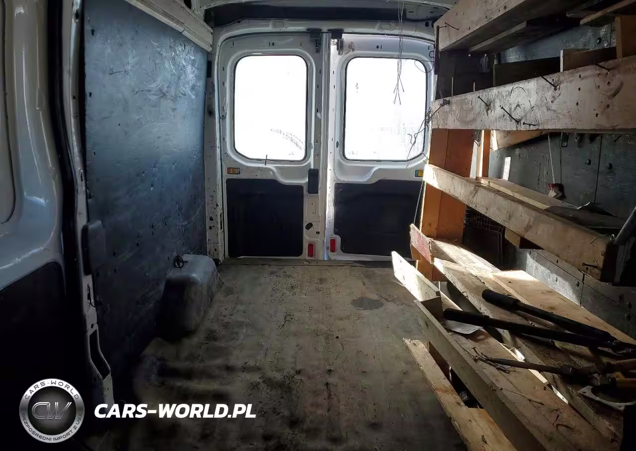 2020 Ford Transit 250 VIN:1FTBR2C80LKA34699 - 10