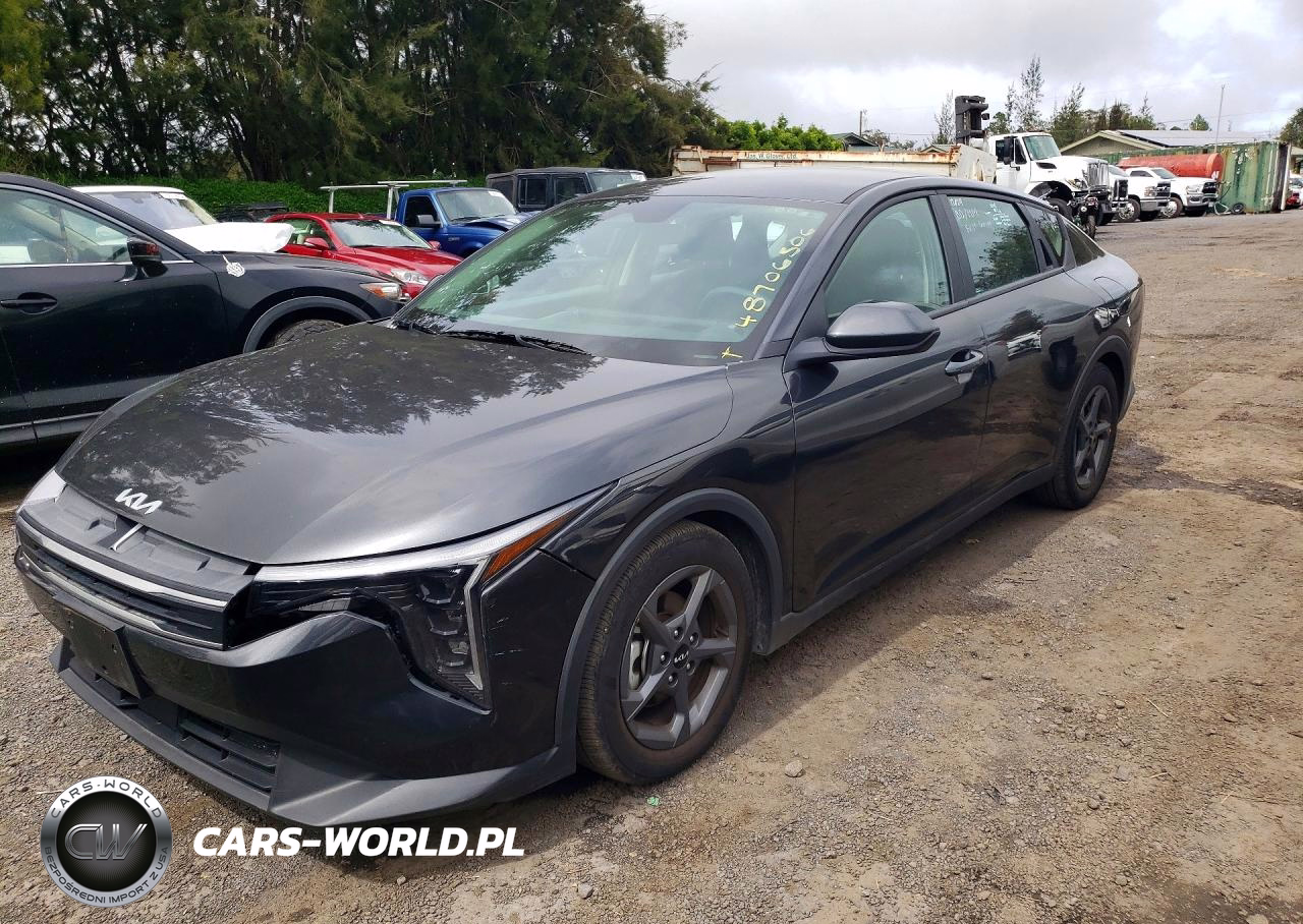 2025 Kia K4 Lxs
