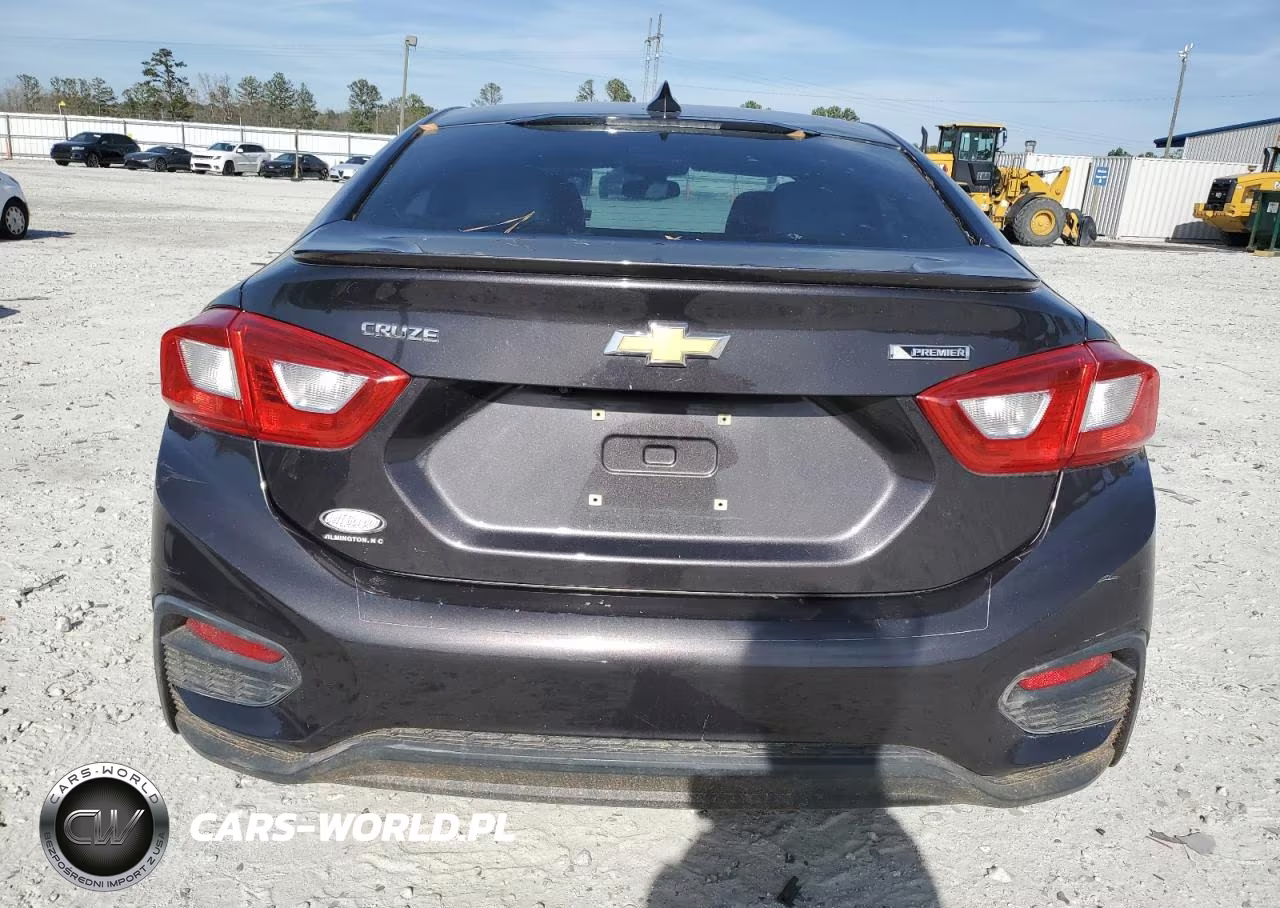 2017 Chevrolet Cruze Premier VIN:1G1BF5SM8H7136280 - 6