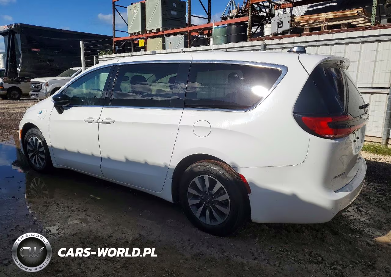 2024 Chrysler Pacifica Hybrid Select VIN:2C4RC1S7XRR118378 - 2