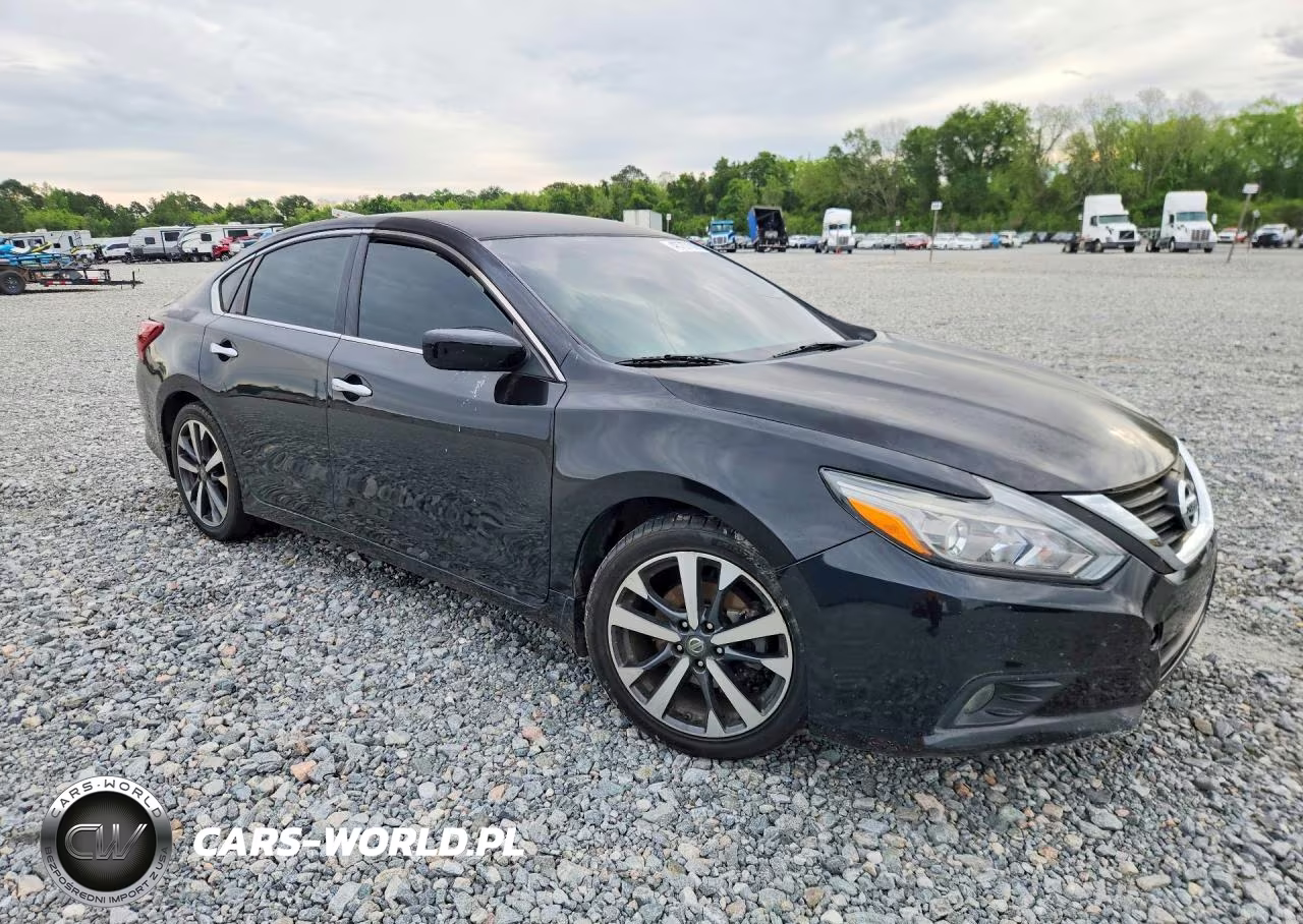 2017 Nissan Altima 2.5 Sr VIN:1N4AL3AP3HC471326 - 4