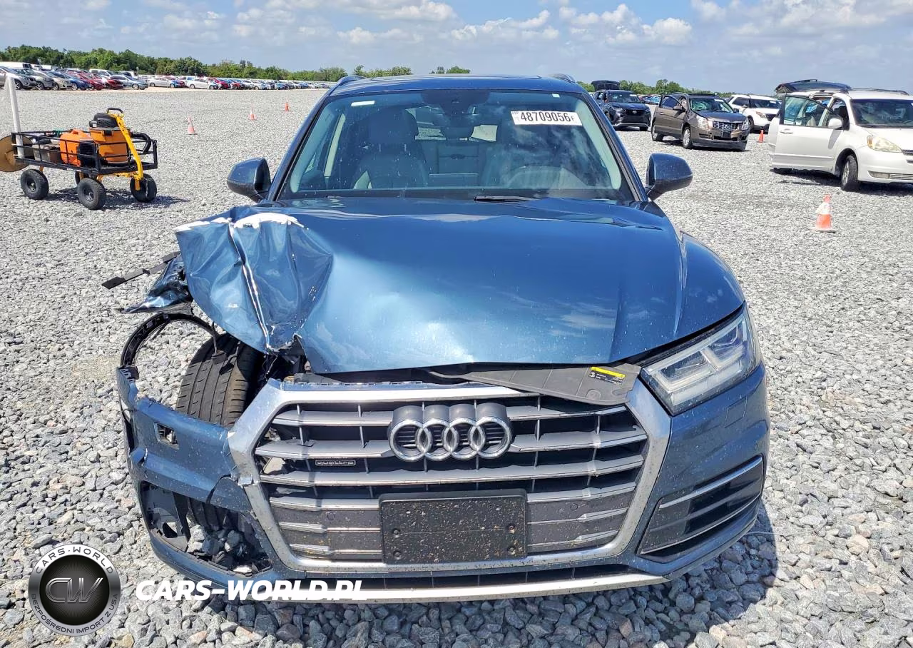 2018 Audi Q5 Premium Plus VIN:WA1BNAFY4J2231710 - 5
