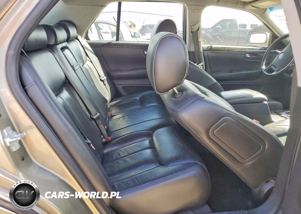 2011 Cadillac Dts Luxury Collection VIN:1G6KD5E61BU149460 - 10