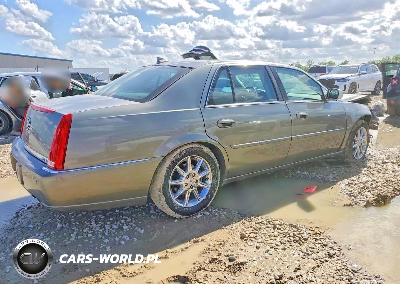 2011 Cadillac Dts Luxury Collection VIN:1G6KD5E61BU149460 - 3