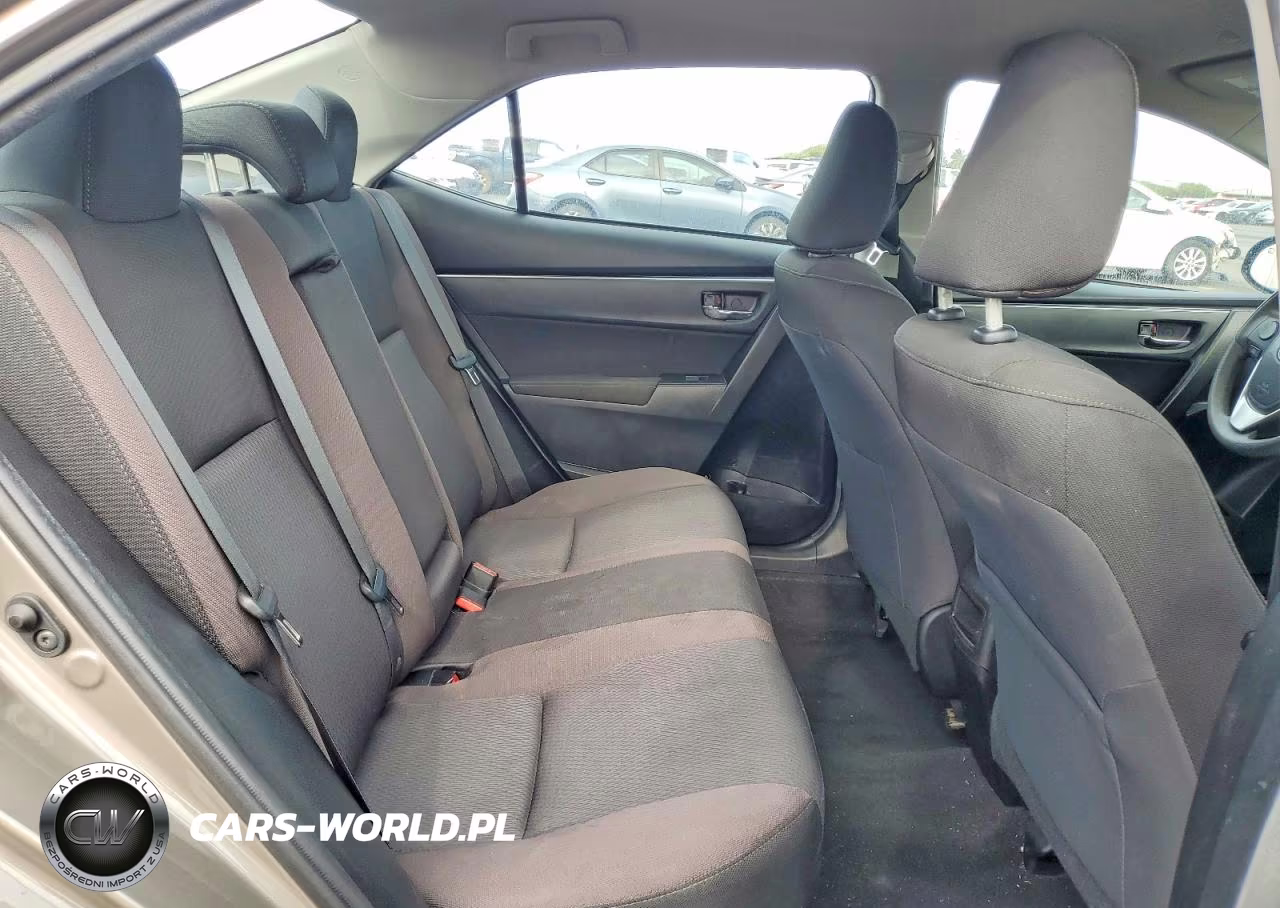 2019 Toyota Corolla L VIN:5YFBURHE5KP918157 - 10