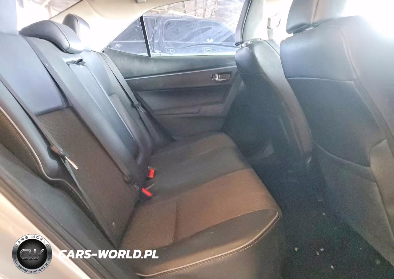 2015 Toyota Corolla S Plus VIN:5YFBURHEXFP266755 - 10