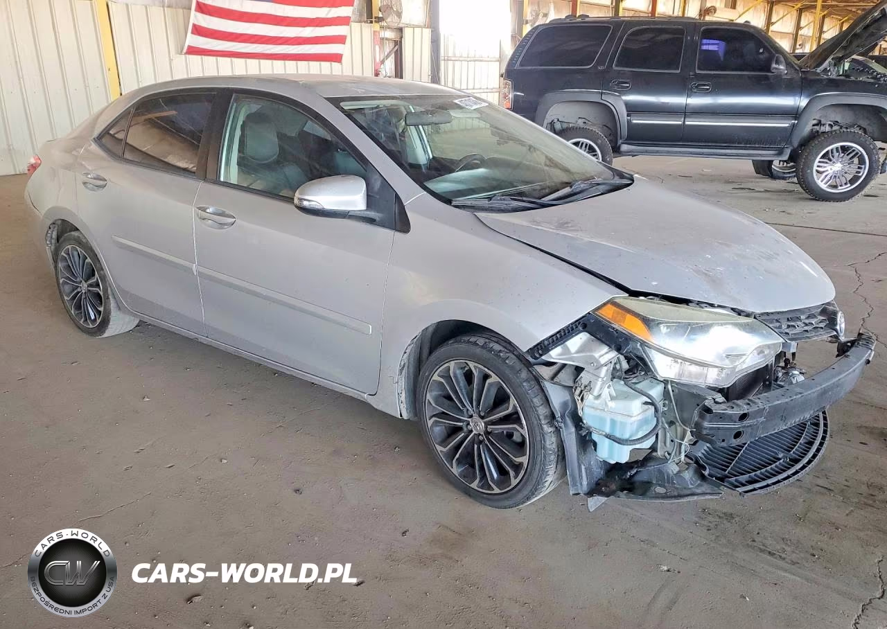 2015 Toyota Corolla S Plus VIN:5YFBURHEXFP266755 - 4