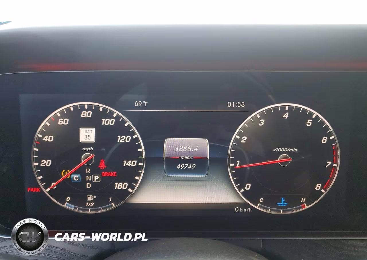 2018 Mercedes-Benz E 400 VIN:WDD1J6FB1JF014586 - 9