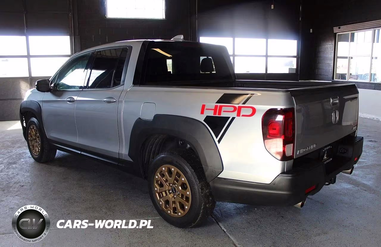 2021 Honda Ridgeline Sport VIN:5FPYK3F14MB009989 - 4
