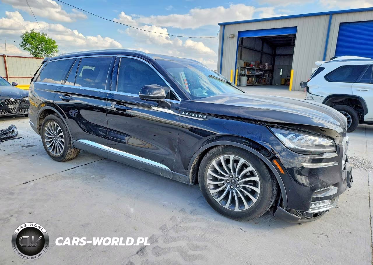 2020 Lincoln Aviator Reserve VIN:5LM5J7WC8LGL24881 - 4