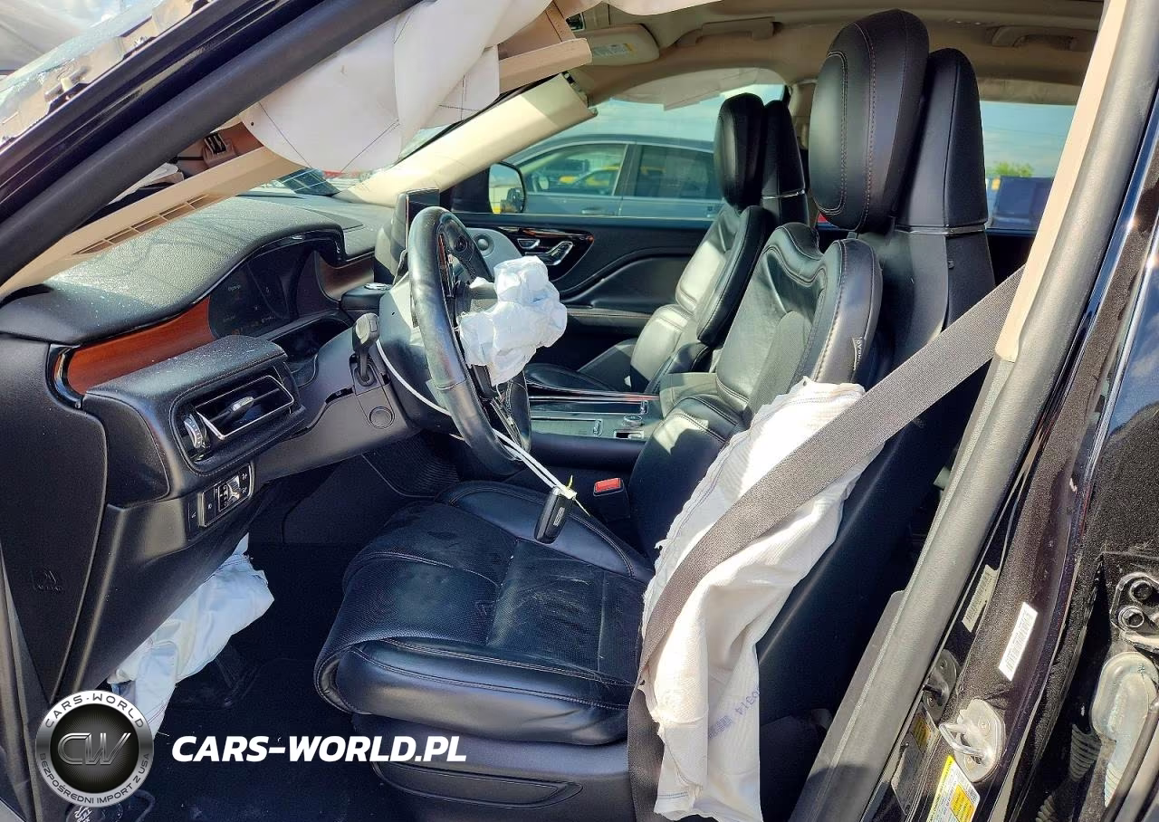 2020 Lincoln Aviator Reserve VIN:5LM5J7WC8LGL24881 - 7