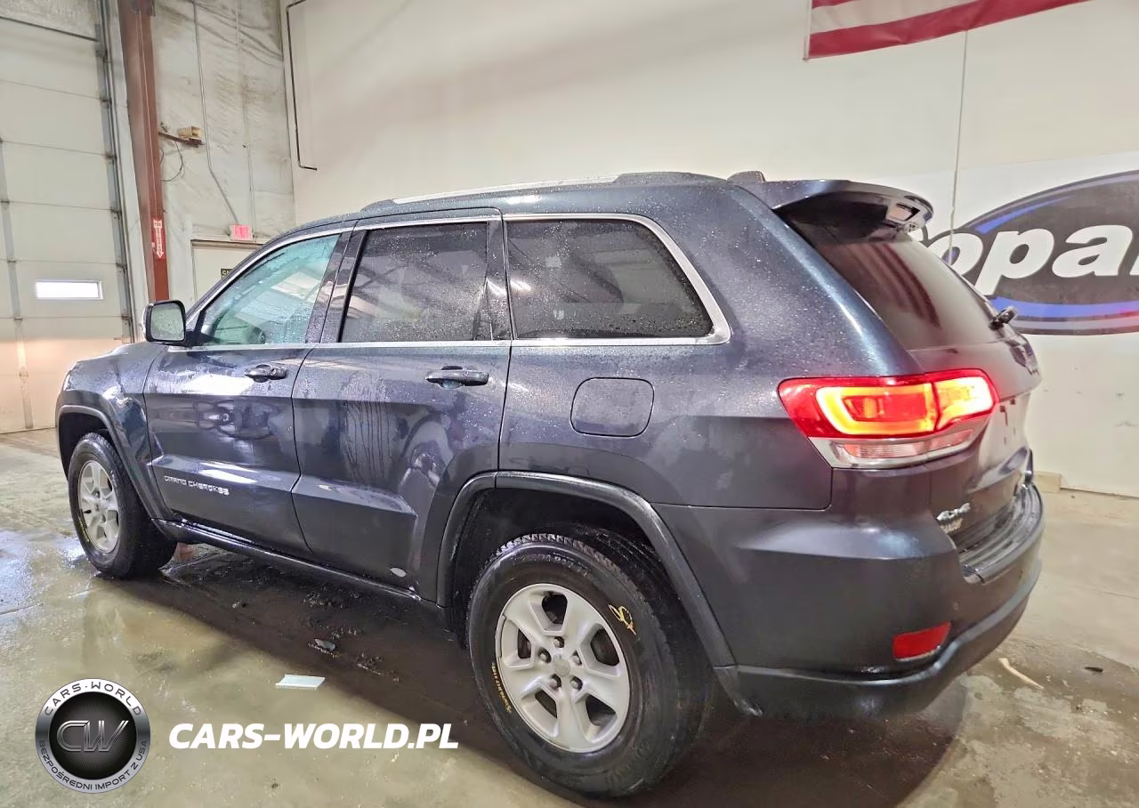 2016 Jeep Grand Cherokee Laredo VIN:1C4RJFAG6GC325151 - 2