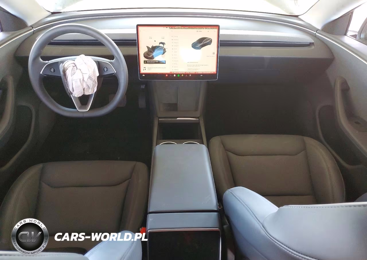 2025 Tesla Model 3 VIN:5YJ3E1EA3SF894232 - 8