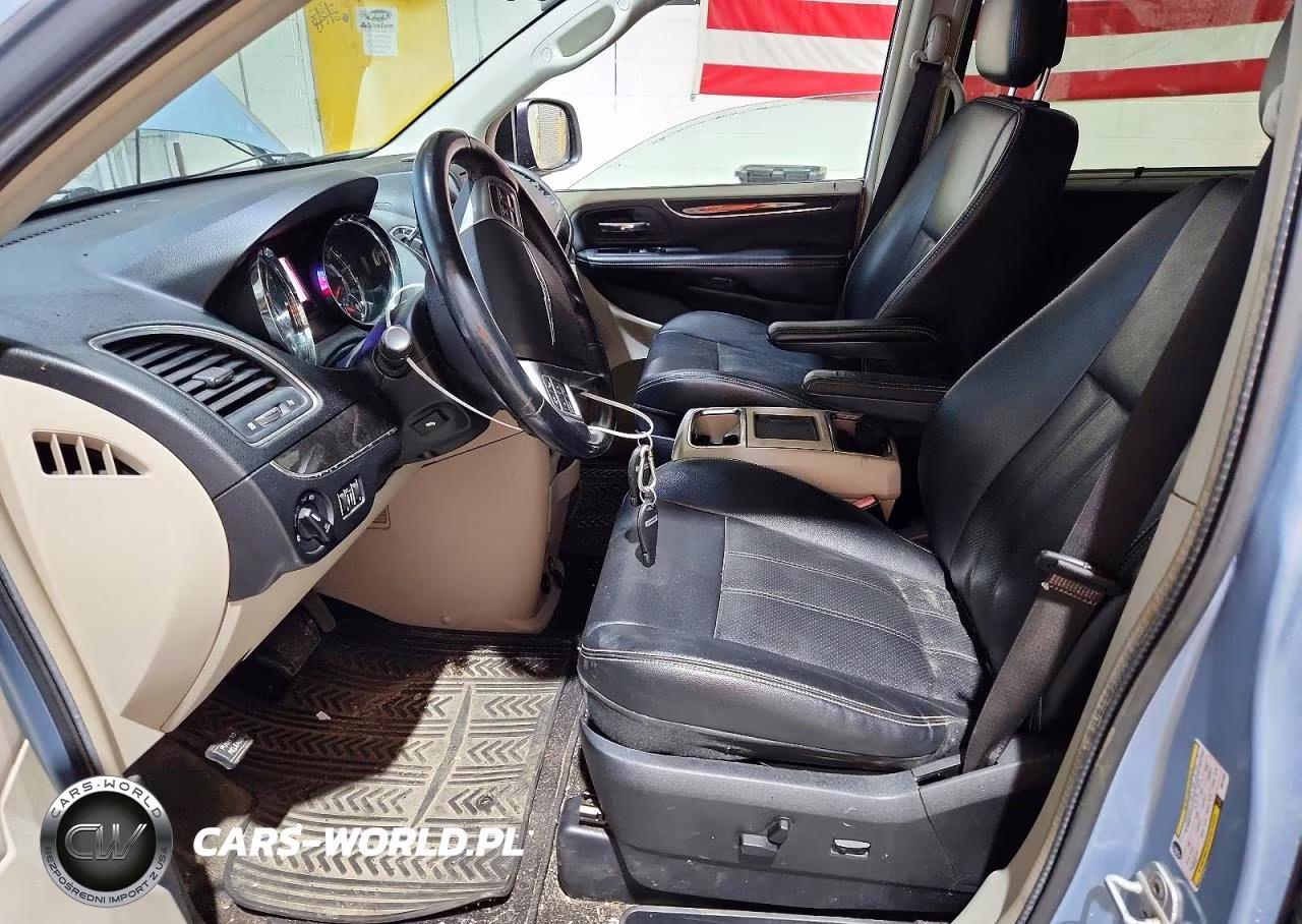 2012 Chrysler Town & Country Touring L VIN:2C4RC1CG7CR414500 - 7
