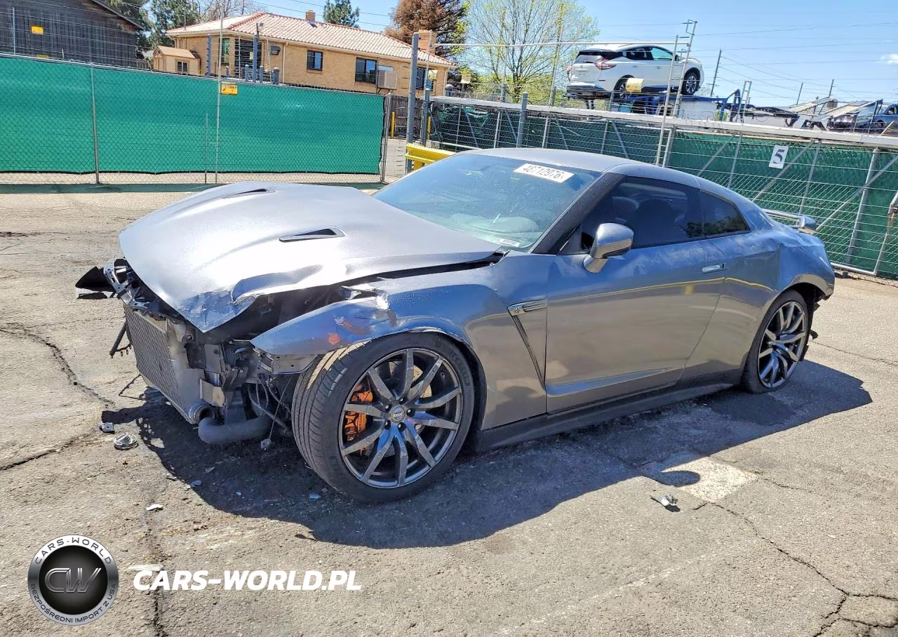 2012 Nissan Gt-R Premium