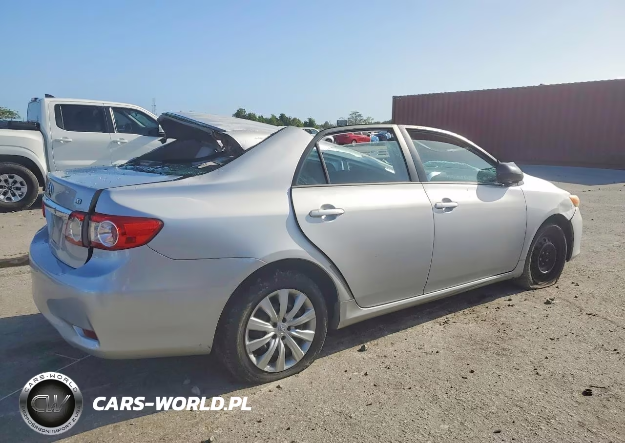 2012 Toyota Corolla Le VIN:2T1BU4EE2CC836461 - 3
