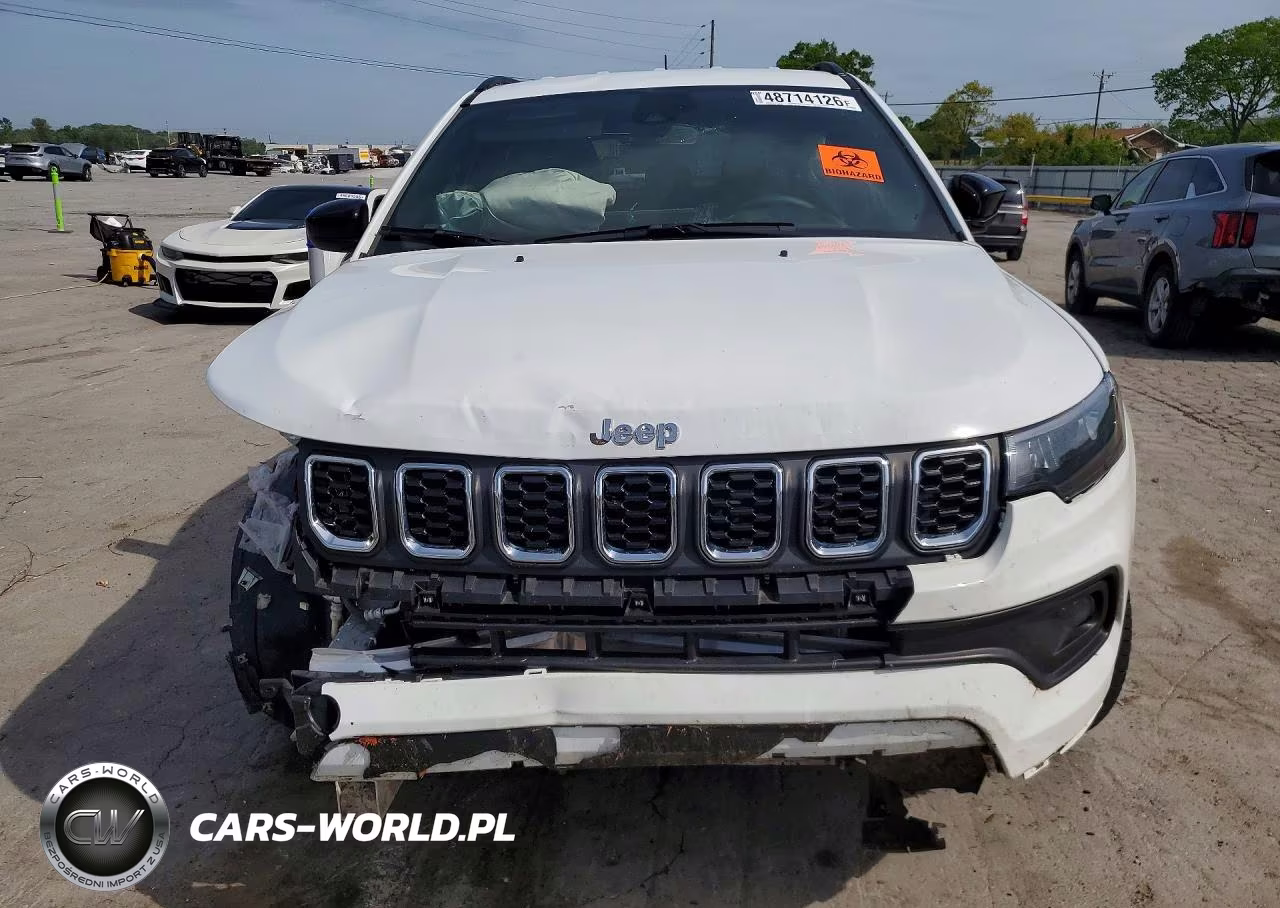 2024 Jeep Compass Latitude VIN:3C4NJDBN5RT135459 - 5