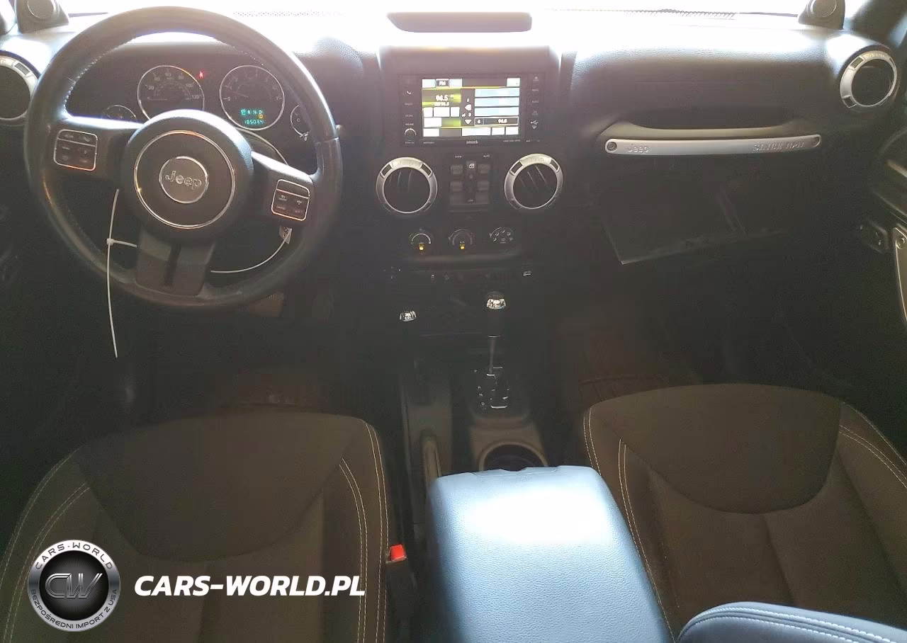 2014 Jeep Wrangler Unlimited Sahara VIN:1C4BJWEG4EL257473 - 8