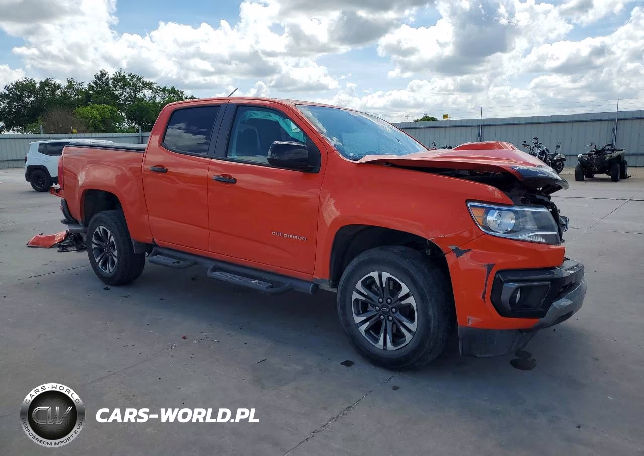 2021 Chevrolet Colorado Z71 VIN:1GCGTDEN5M1163423 - 4