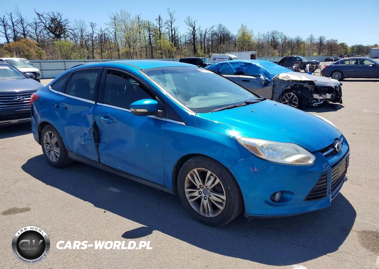 2012 Ford Focus Sel VIN:1FAHP3H2XCL163219 - 4