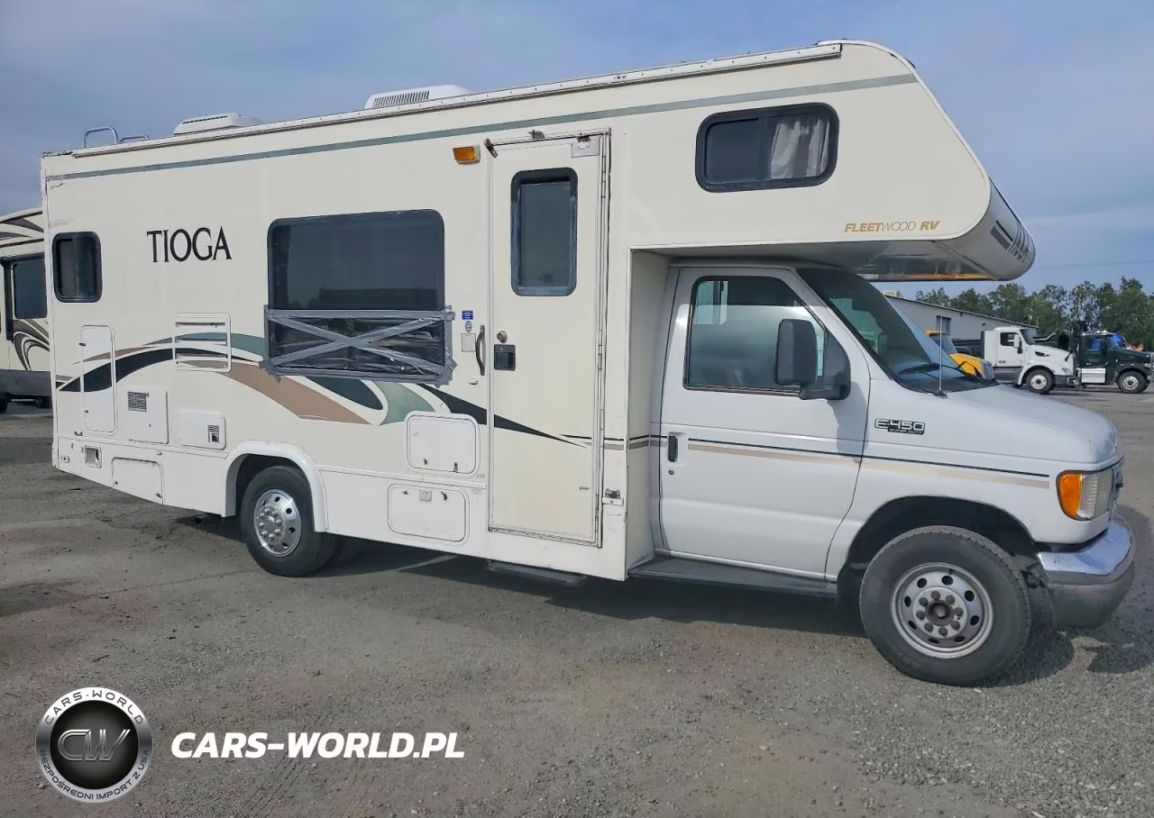 2003 Fleetwood Tioga Recreational Vehicle (Rv)