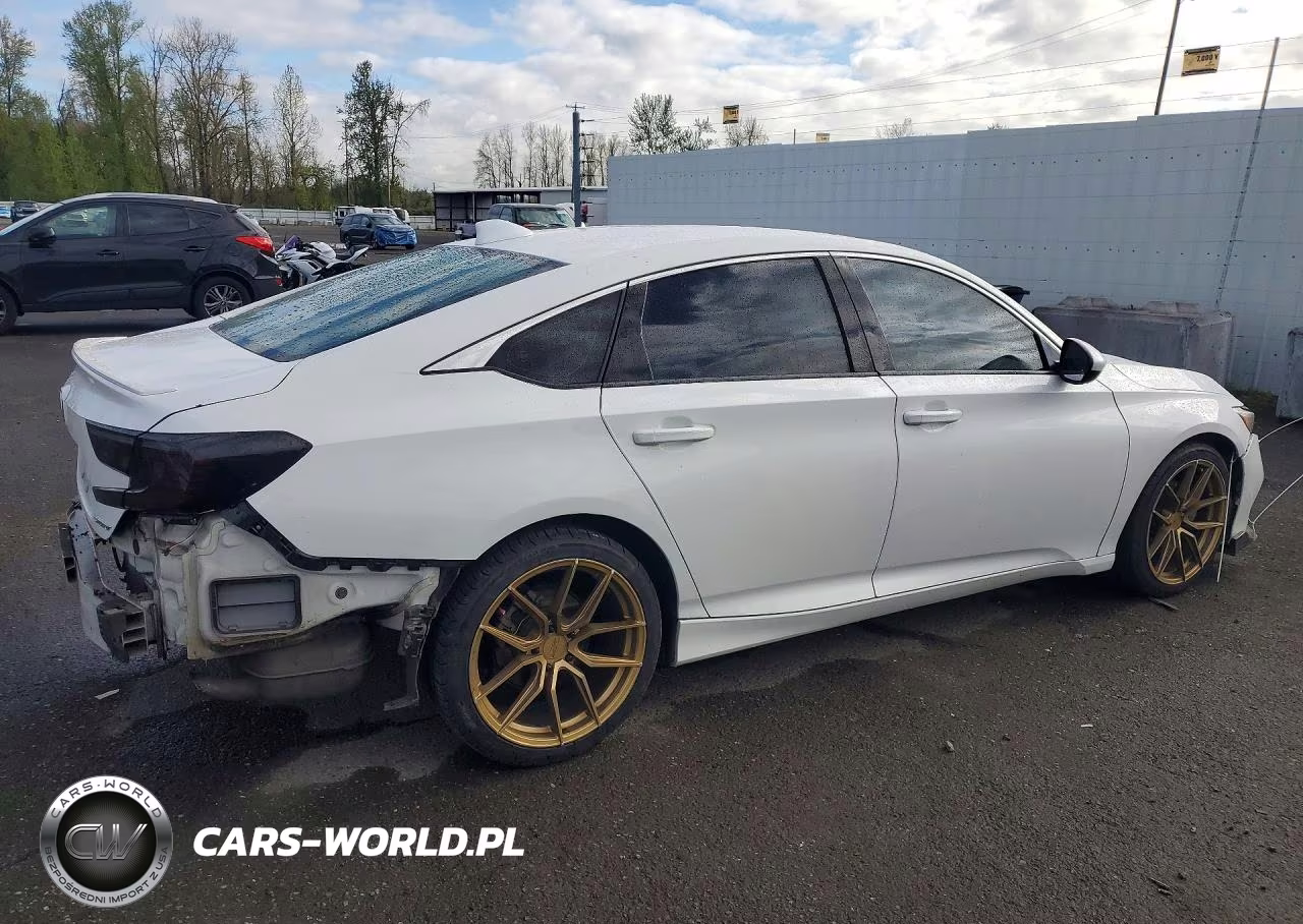 2019 Honda Accord Sport VIN:1HGCV1F31KA086570 - 3