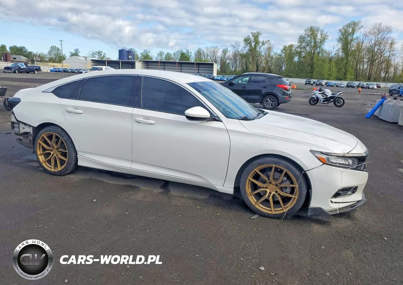 2019 Honda Accord Sport VIN:1HGCV1F31KA086570 - 4