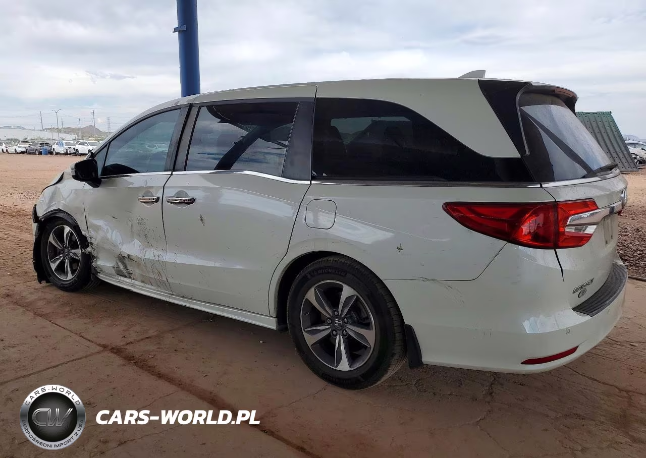 2019 Honda Odyssey Touring VIN:5FNRL6H86KB081862 - 2