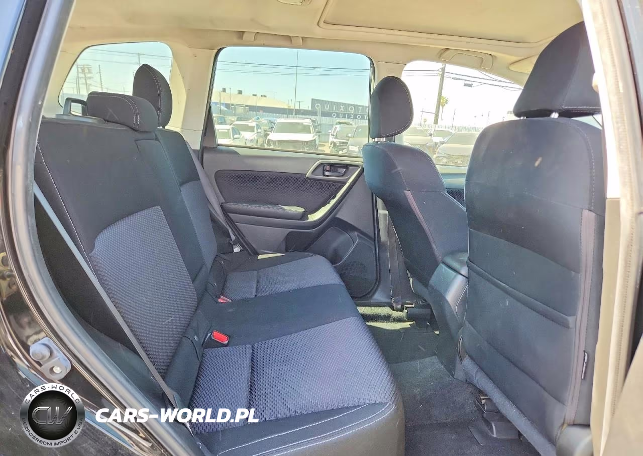 2018 Subaru Forester 2.5I Premium VIN:JF2SJAECXJH471737 - 11