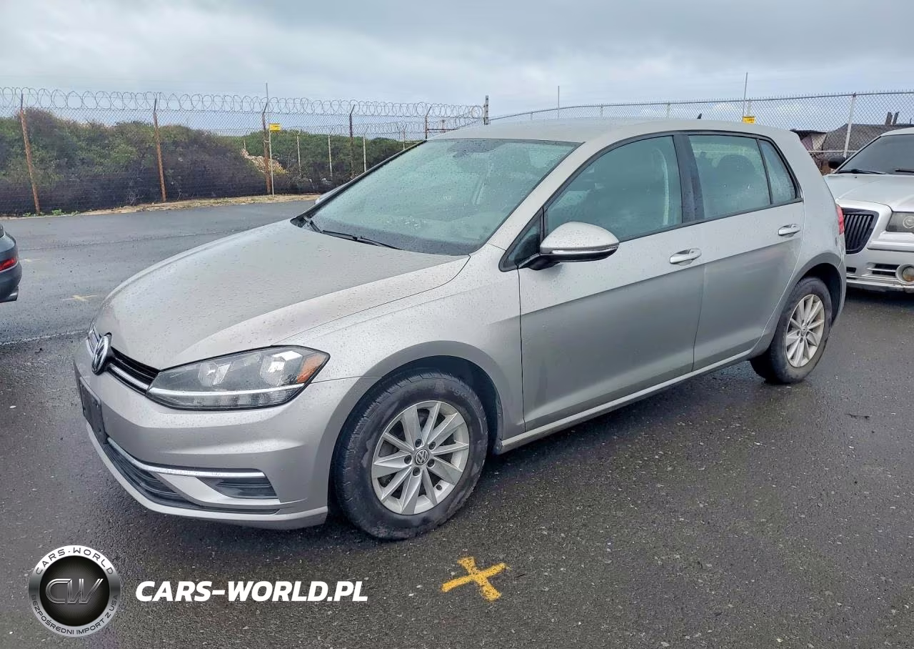 2018 Volkswagen Golf S