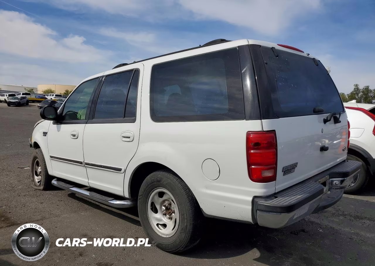 2000 Ford Expedition Xlt VIN:1FMRU1568YLB17992 - 2