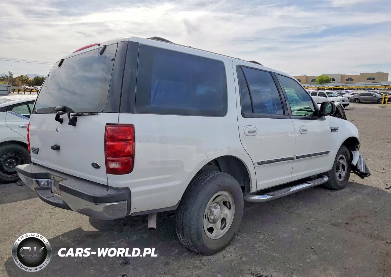 2000 Ford Expedition Xlt VIN:1FMRU1568YLB17992 - 3