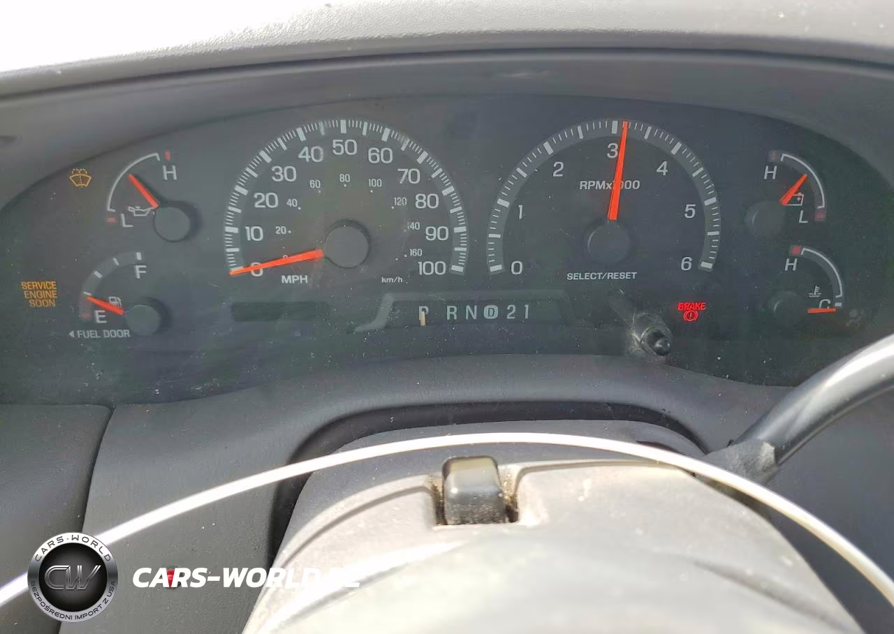 2000 Ford Expedition Xlt VIN:1FMRU1568YLB17992 - 9