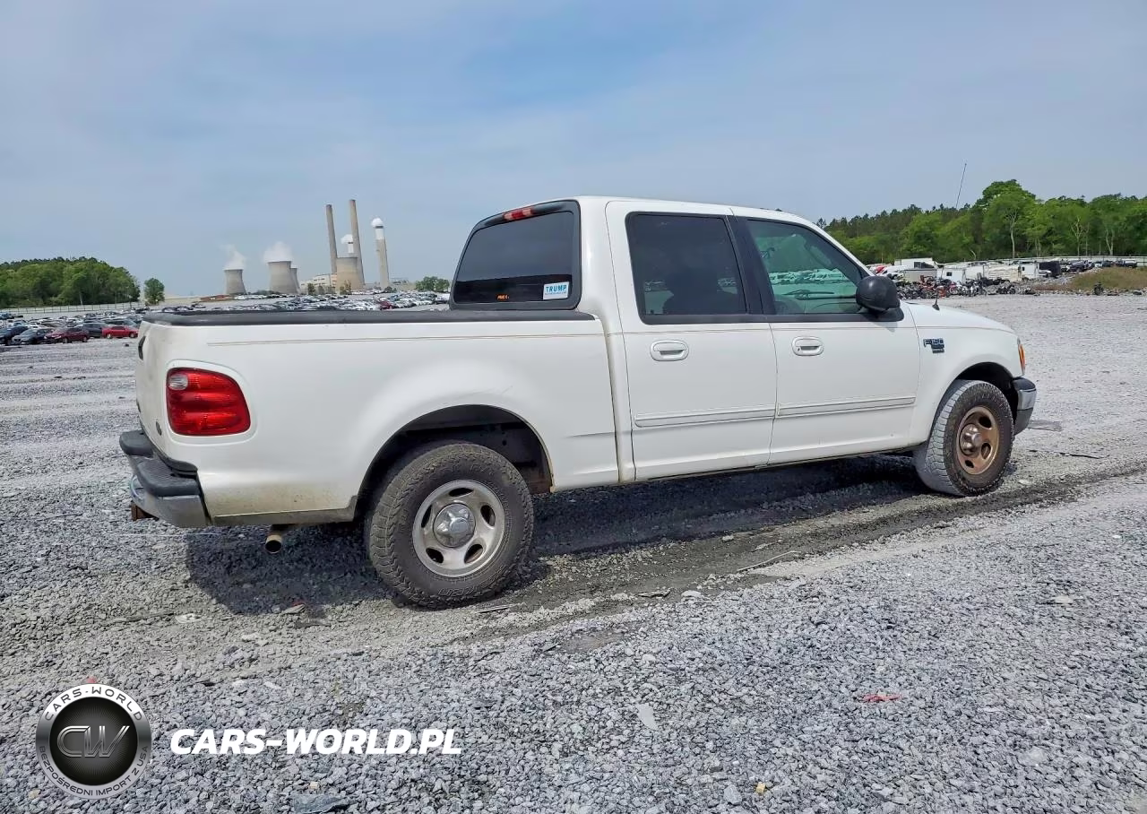 2003 Ford F150 Supercrew VIN:1FTRW07L13KA73957 - 3