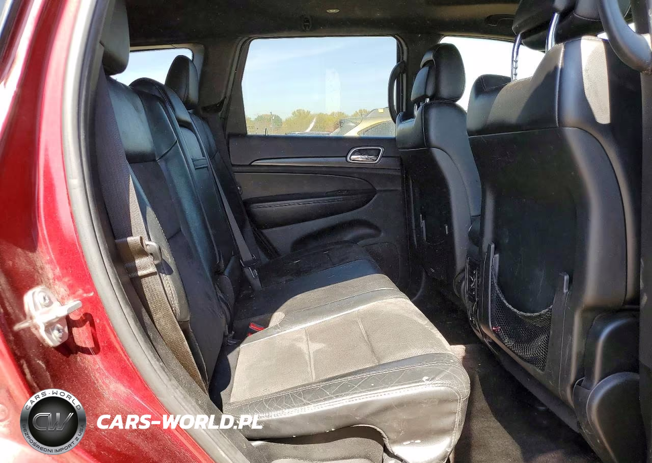 2018 Jeep Grand Cherokee Laredo VIN:1C4RJFAGXJC468305 - 11