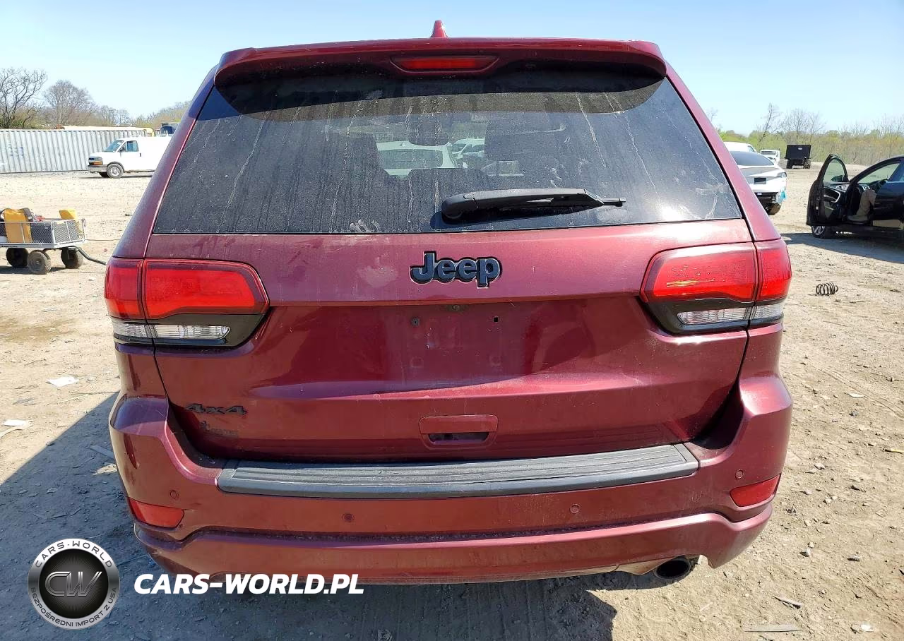 2018 Jeep Grand Cherokee Laredo VIN:1C4RJFAGXJC468305 - 6