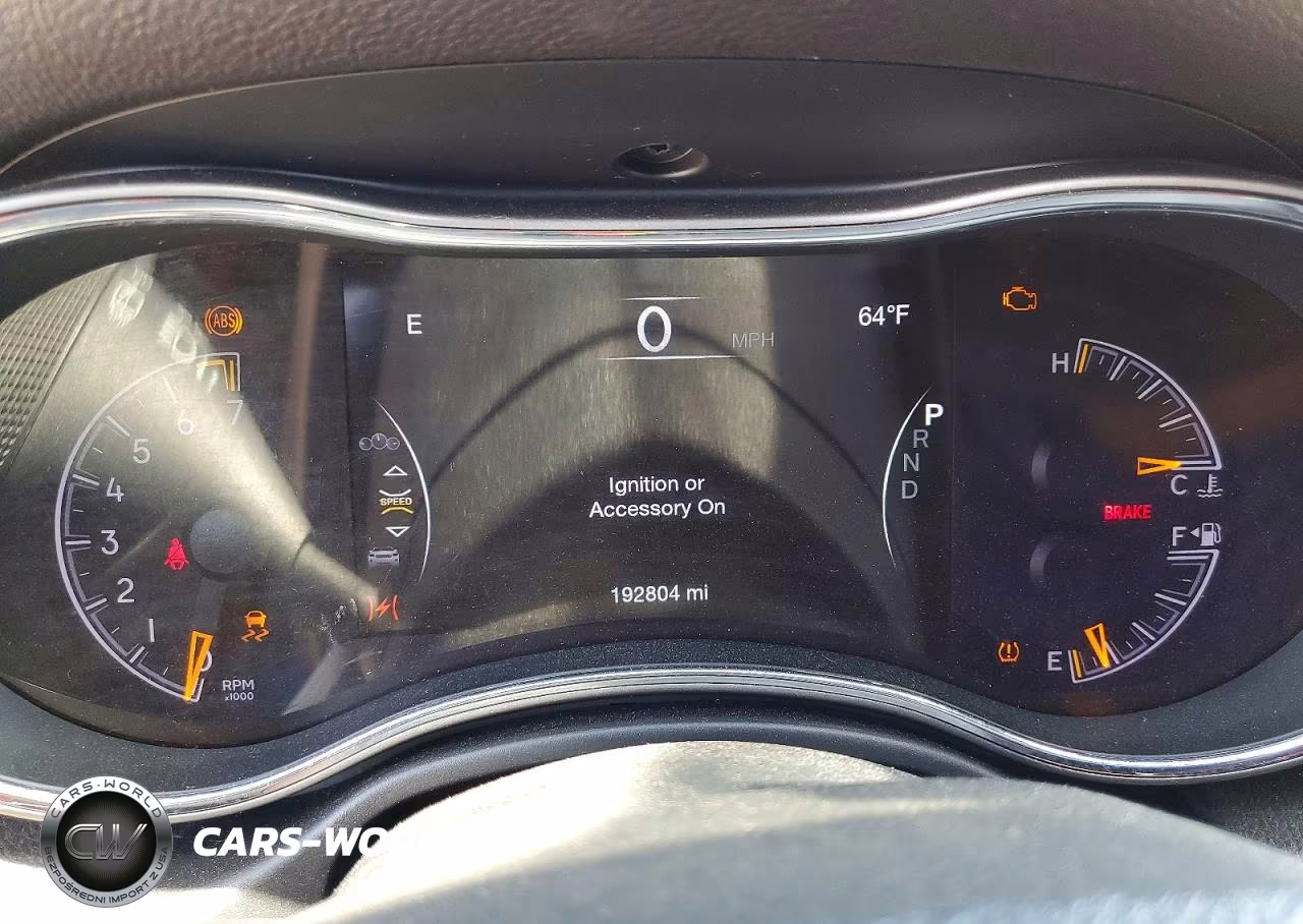2018 Jeep Grand Cherokee Laredo VIN:1C4RJFAGXJC468305 - 9