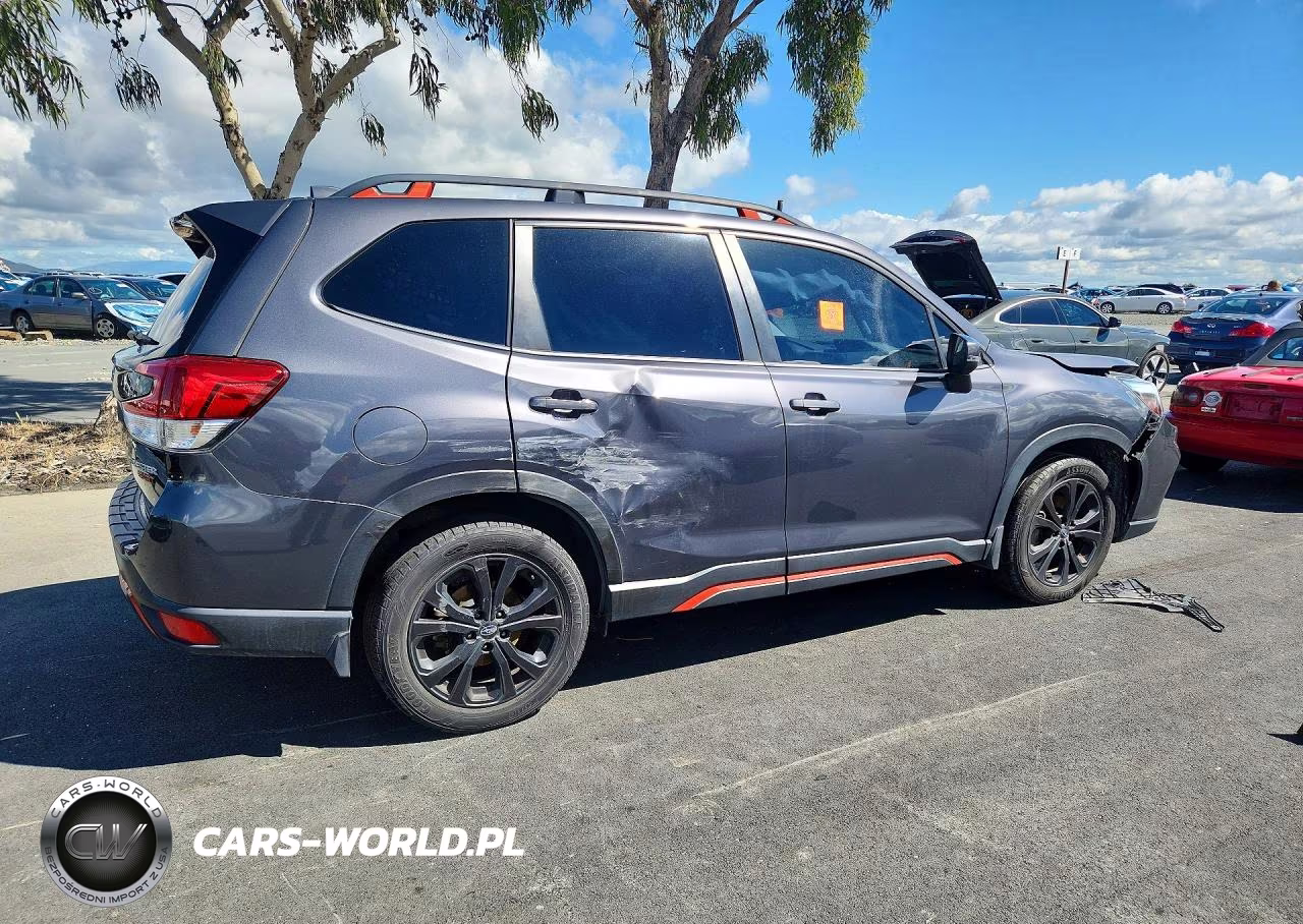 2021 Subaru Forester Sport VIN:JF2SKARC7MH492119 - 3
