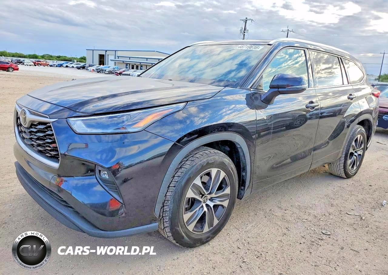 2021 Toyota Highlander Xle