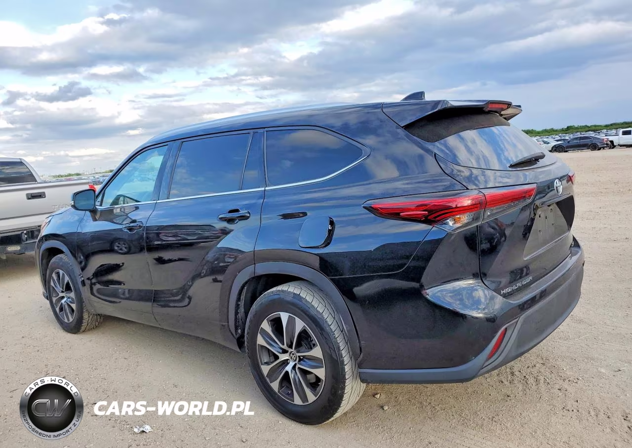2021 Toyota Highlander Xle VIN:5TDGZRAH8MS041265 - 2