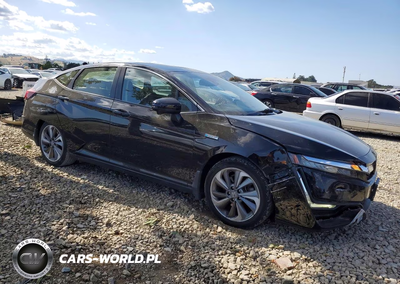 2018 Honda Clarity VIN:JHMZC5F18JC015260 - 4