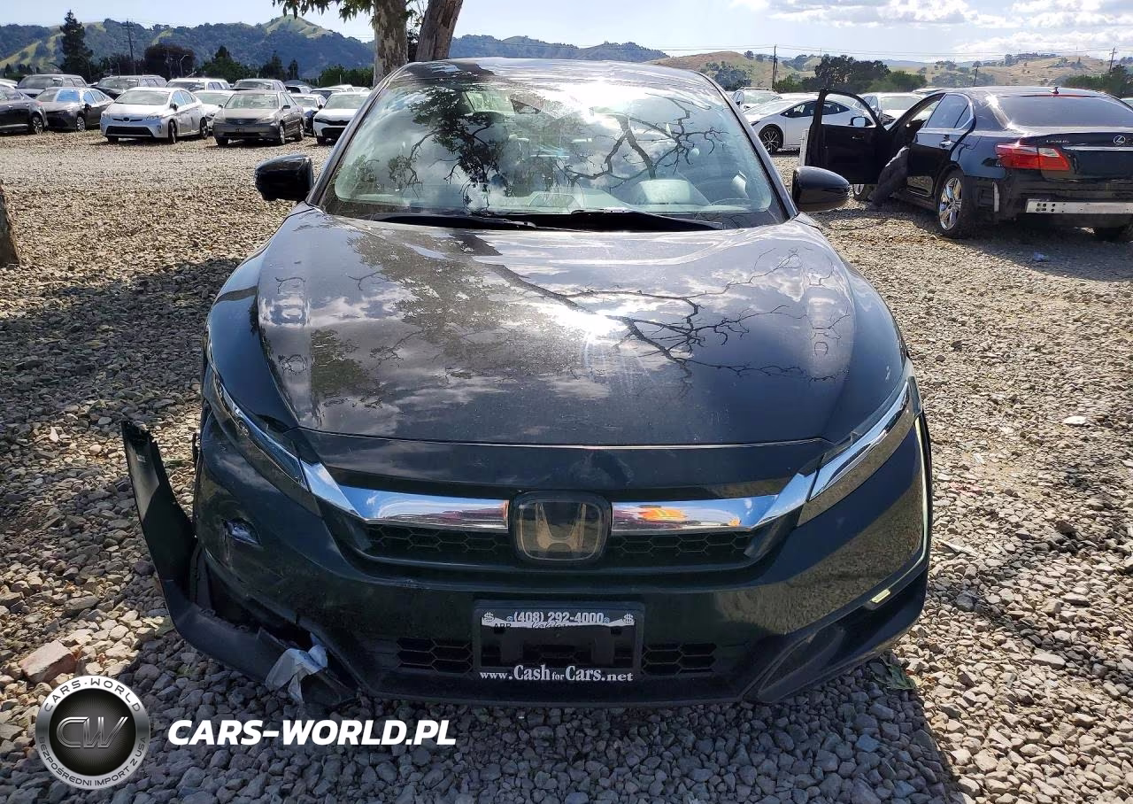 2018 Honda Clarity VIN:JHMZC5F18JC015260 - 5