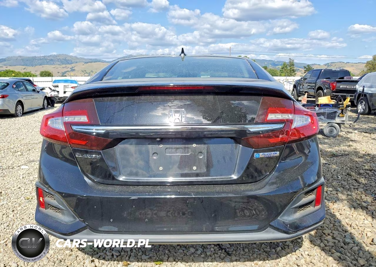 2018 Honda Clarity VIN:JHMZC5F18JC015260 - 6