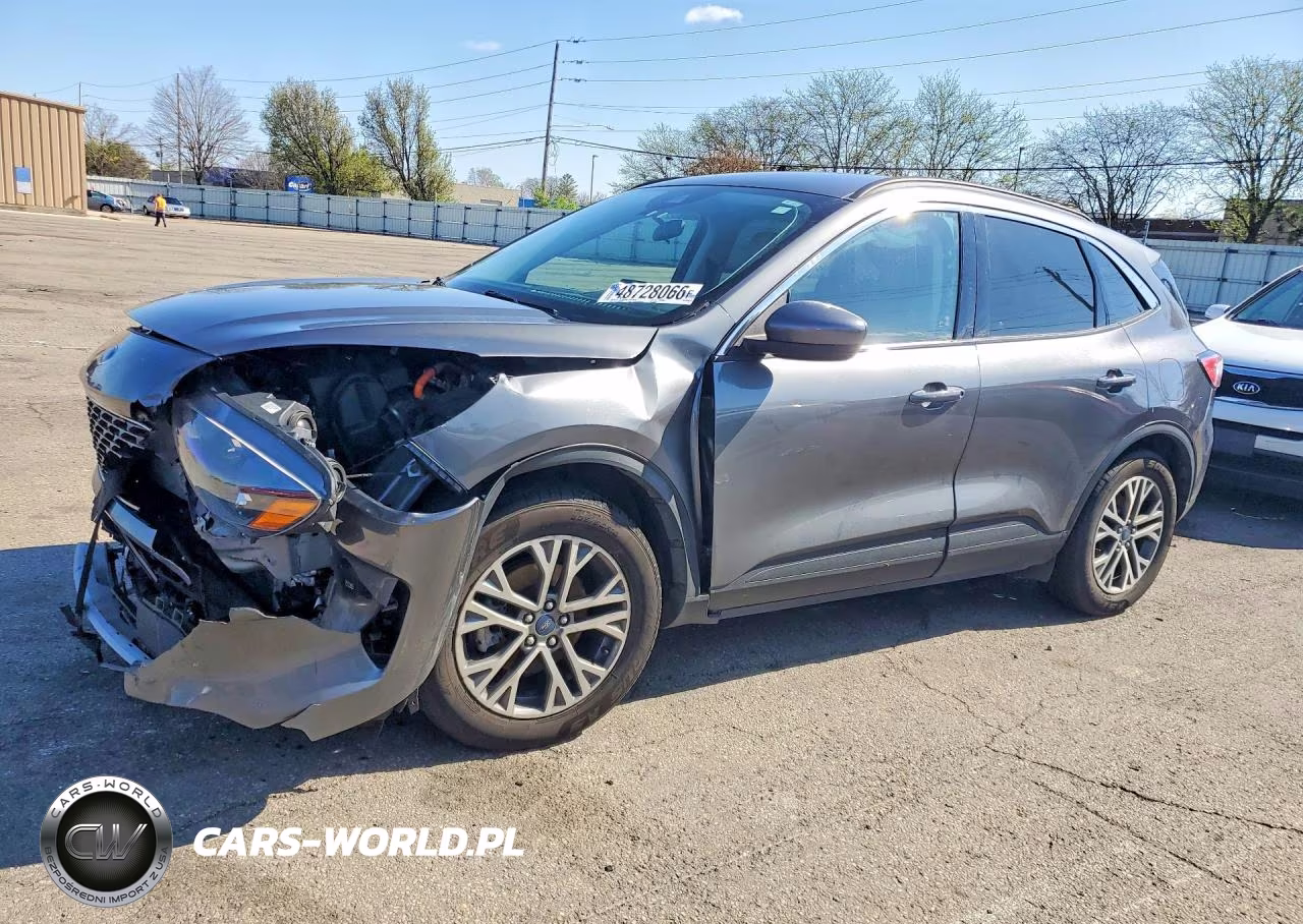 2021 Ford Escape Sel