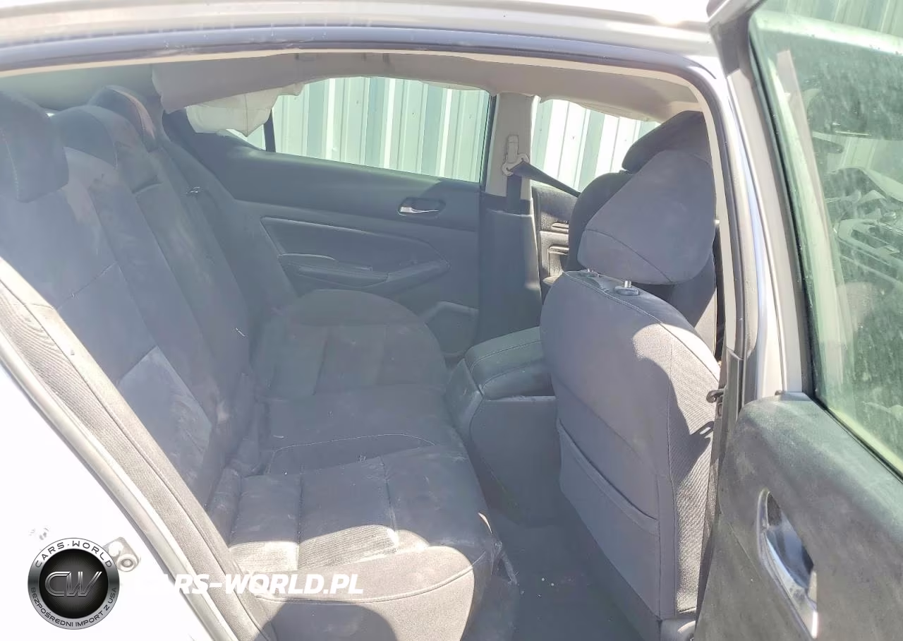 2020 Nissan Altima 2.5 S VIN:1N4BL4BV2LC245004 - 10