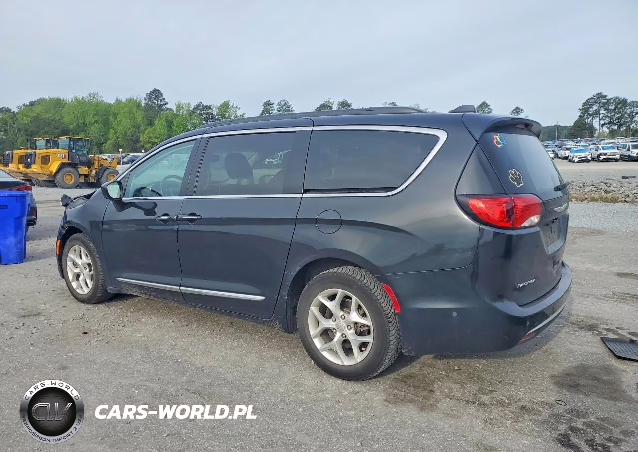 2017 Chrysler Pacifica Touring L Plus VIN:2C4RC1EG5HR507701 - 2