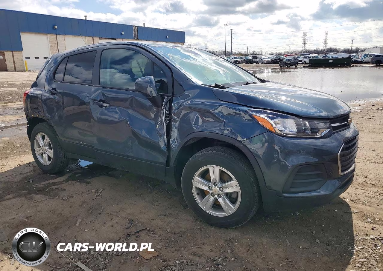 2021 Chevrolet Trax Ls VIN:KL7CJNSM2MB377394 - 4